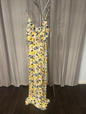Yellow Floral Spaghetti-Strap Maxi Dress